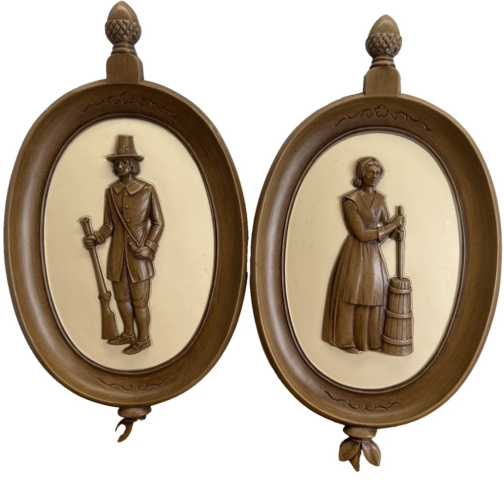 Set of 2 Vintage SYROCO Pilgrim Pioneer Colonial Oval Wall Hanging Mid Century